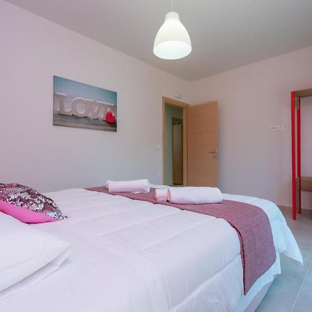 Apartment Massimo 伊利索斯 外观 照片