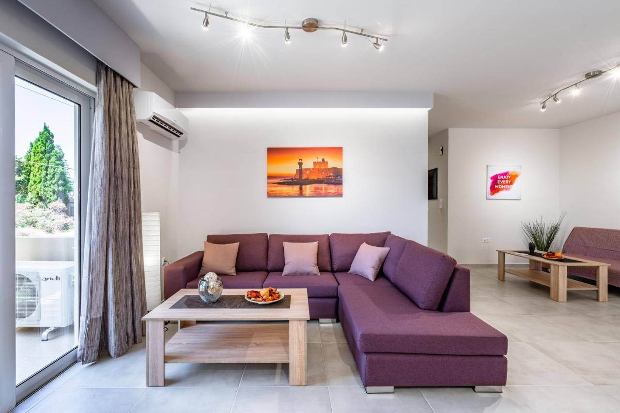 Apartment Massimo 伊利索斯 外观 照片